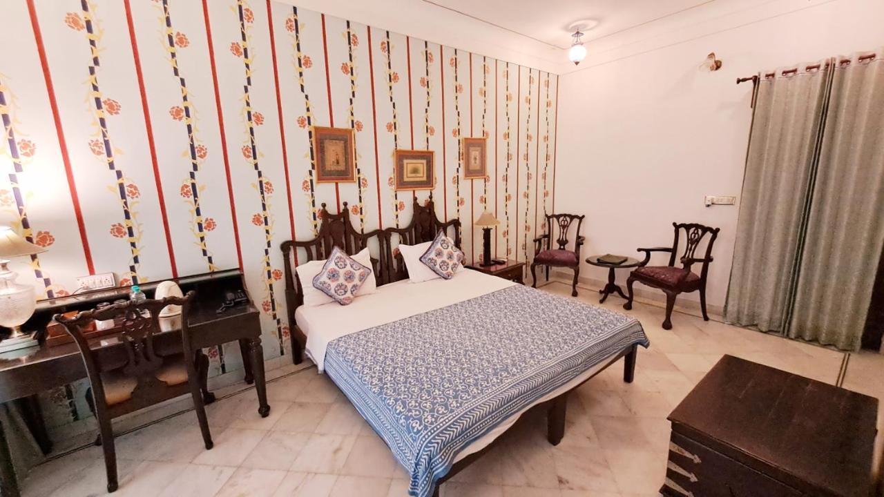 Mahendra Prakash Hotel Udaipur Exterior foto