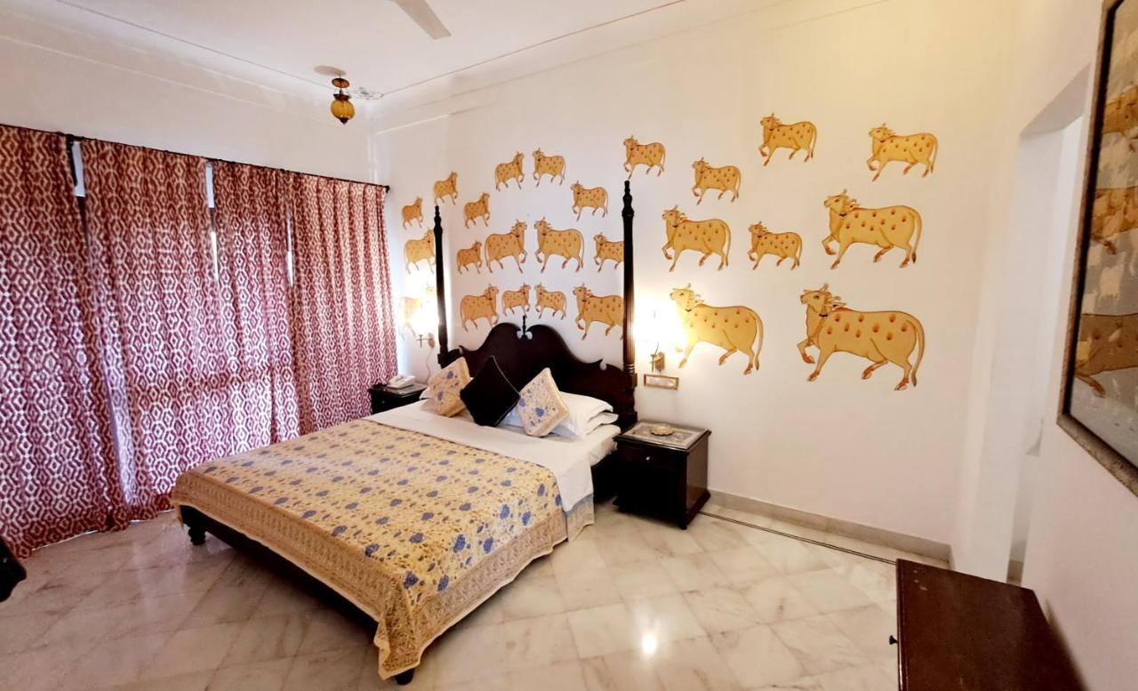 Mahendra Prakash Hotel Udaipur Exterior foto